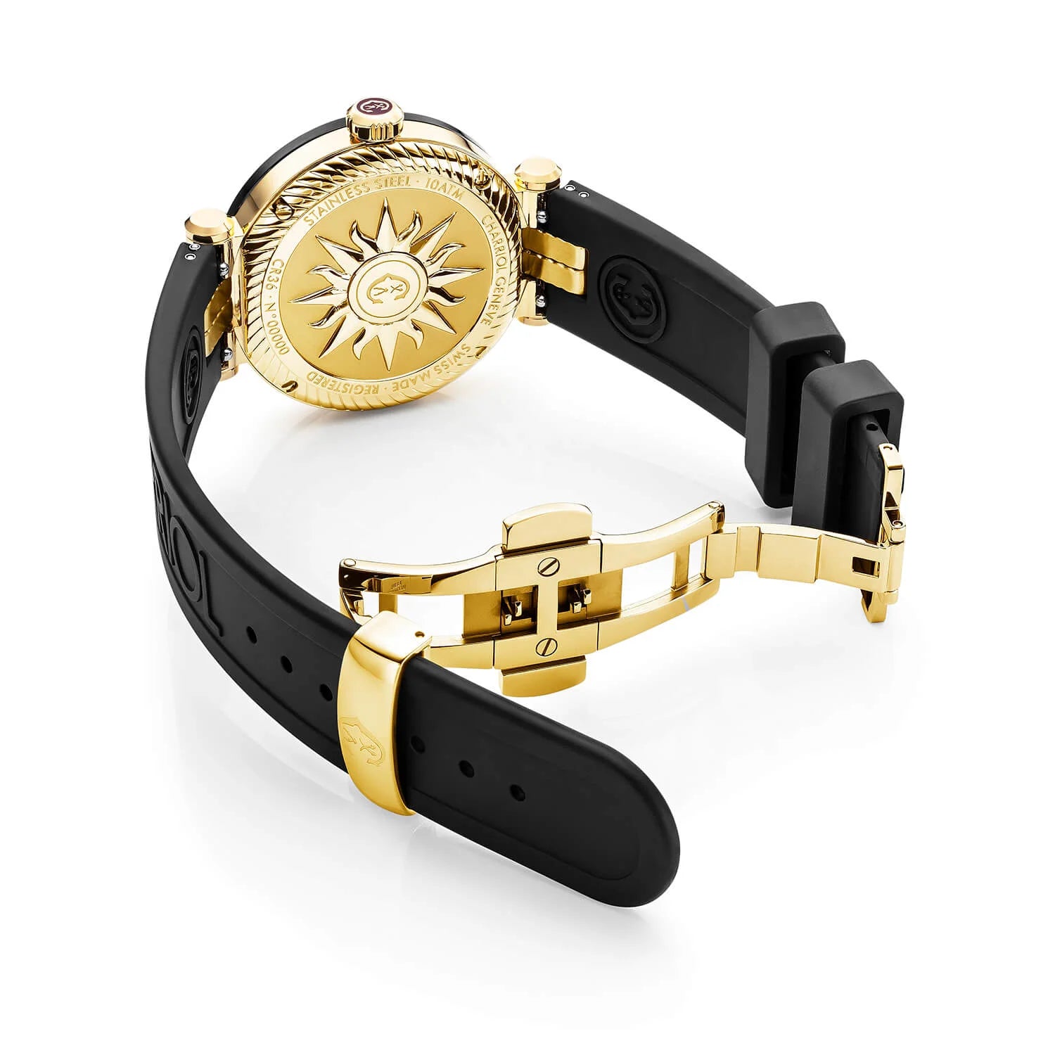 NAVIGATOR CRUISEعيار 36 مم، عيار كوارتز أسود مع مينا عربي أصفر و10 مؤشرات باللون الأصفر، فولاذ أسود مطلي بالذهب مع 2 مسامير ذهبية صفراء، سوار أسود مطاطي قابل للتبديل مع سوار ذهبي أصفر مطلي بالذهب - © 2024 Charriol - ساعة