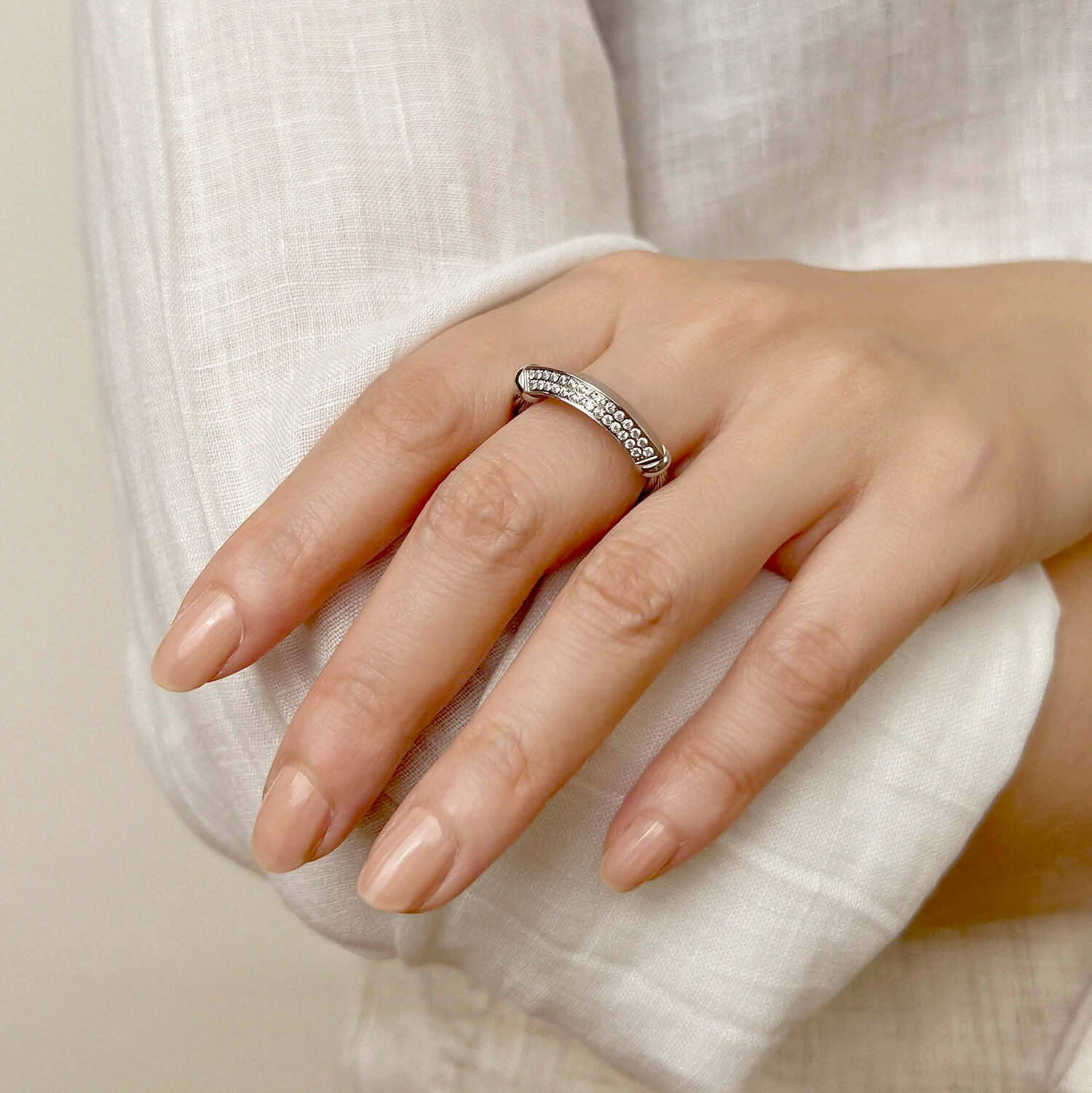 الفولاذ_الفولاذ مع 23 زركونيا