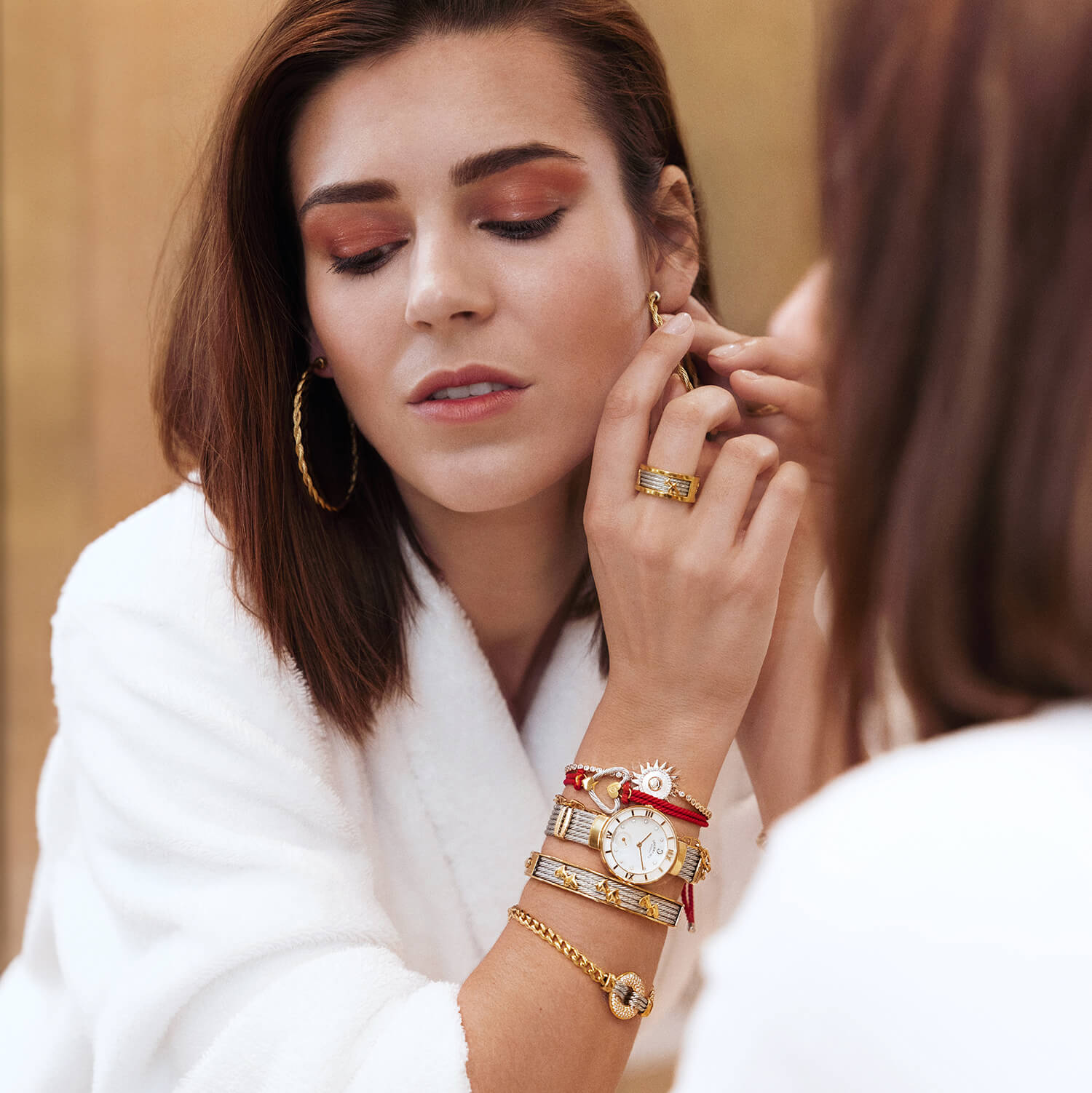 ذهب أصفر_ذهب_أصفر_فولاذ_مع زركونيا